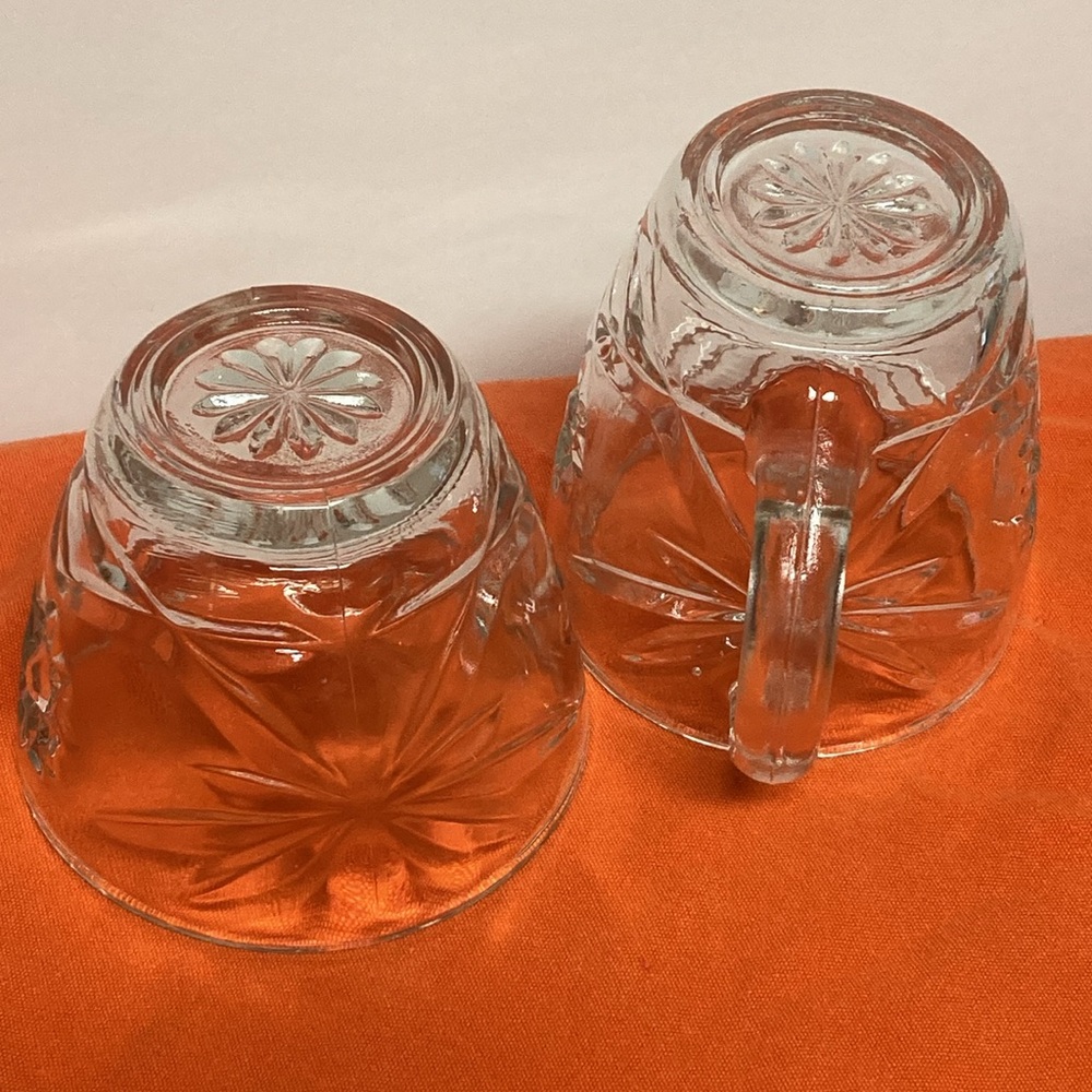 Vintage 1960s Anchor Hocking Star of David Glass Creamer and Sugar Bowl with Lid - Picture 8 of 10